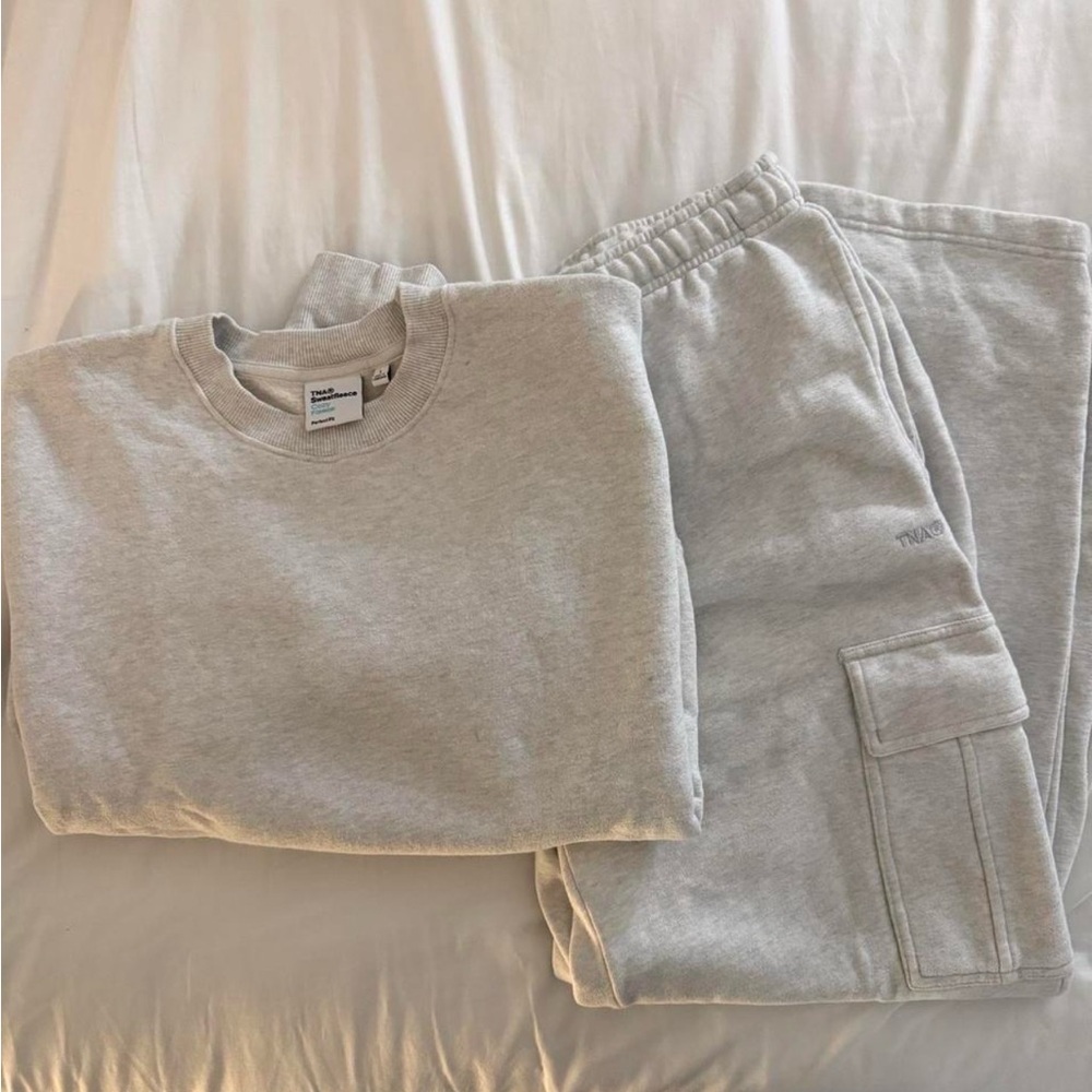 TNA Light Gray Sweatfleece Set